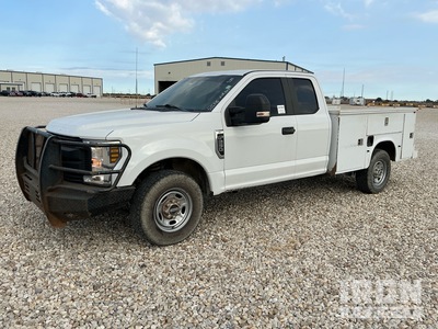 2019 Ford F-250 XL 4x2 Extended Cab Camión Utilitario
