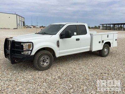 2018 Ford F-250 XL 4x2 Extended Cab شاحنة متعددة الاغراض