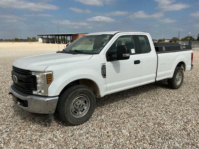 2019 Ford F-250 XL 4x2 Extended Cab Pickup 2019 Ford F-250 XL 4x2 Extended Cab Pickup