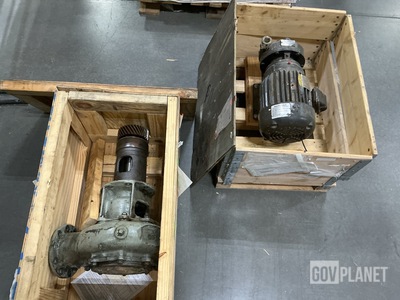 (1) Centrifugal Pump & (1) Baldor 99158272 Electric Motor