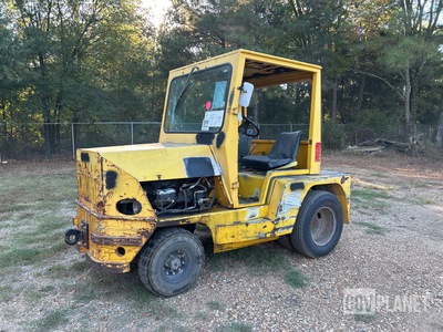 Harlan Tow Tractor