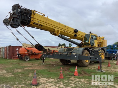 2014 Grove RT890E 90 ton Rough Terrain Crane