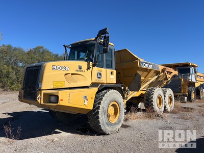 2011 John Deere 300D Dumper articolato