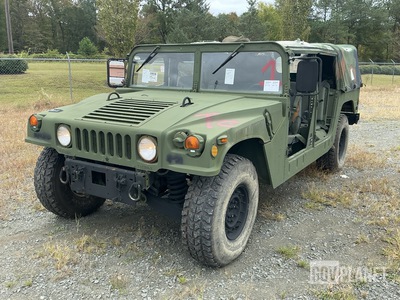 2002 AM General M1097A2 HMMWV 4 Door Soft Top w/Truck Body
