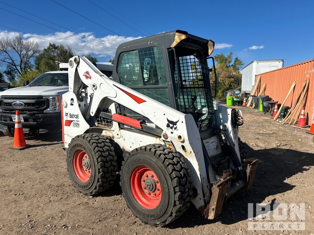 MINI CARGADOR SOBRE RUEDAS 2017 BOBCAT LOADER