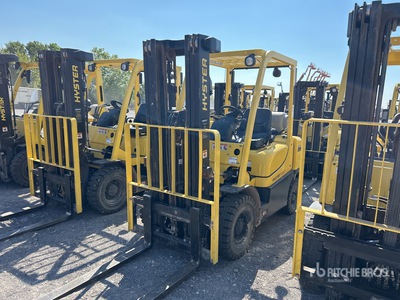 2023 Hyster H50XT 4500 lb Pneumatic Tire Forklift