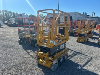 2021 XCMG XG1330DC Electric Scissor Lift