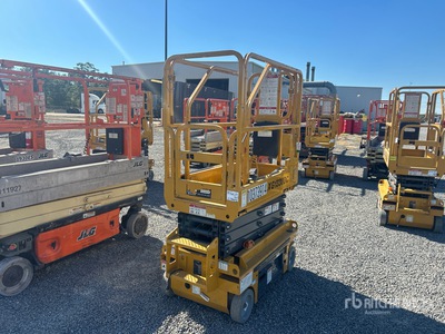 2021 XCMG XG1330DC Electric Scissor Lift