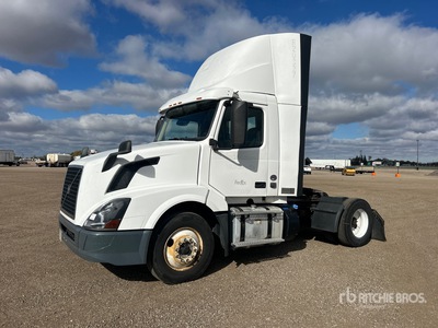 2018 Volvo VNL42T 4x2 S/A Day Cab Truck Tractor