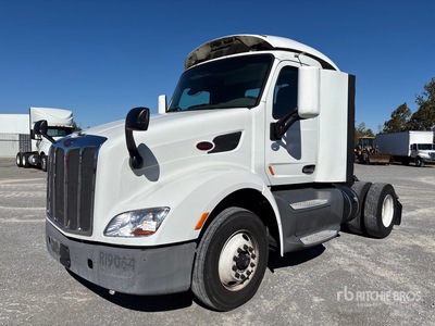 2017 Peterbilt 579 4x2 S/A Day Cab Truck Tractor