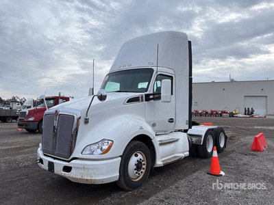 2014 Kenworth T680 6x4 トラックトラクター(T/A)