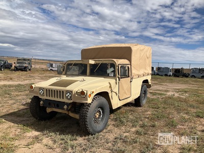 2006 AM General M1097R1 HMMWV 2 Door Soft Top w/Truck Body