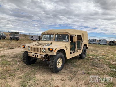 AM General M1097R1 HMMWV 4 Door Hard Top w/Helmet Top
