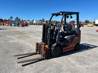 2014 Toyota 8FGCU20 4000 lb Pneumatic Tire Forklift