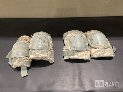 (150) Pairs of Knee Pads