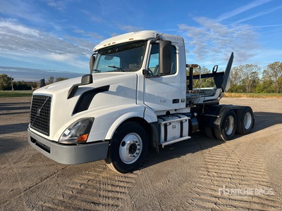 2017 Volvo VNL 6x4 Cabeza Tractora Cabina Corta