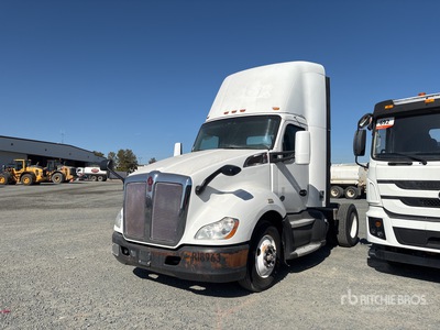 2017 Kenworth T680 4x2 S/A Day Cab Truck Tractor