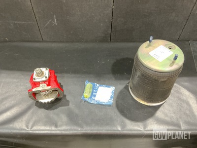 (5) Thrust Screws, (1) Drive Unit, (2) Springs & Assorted Items