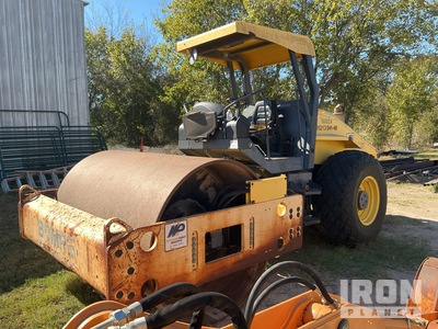 2007 Bomag BW213DH-40 Smooth Drum Compactor (Inoperable)