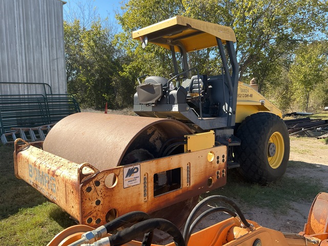 Bomag BW213DH-40 Smooth Drum Compactor (Inoperable) Bomag BW213DH-40 Smooth Drum Compactor (Inoperable)
