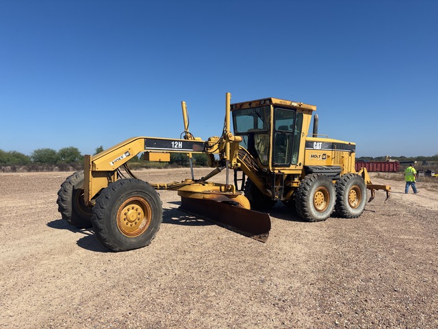 2006 Cat 12H Motor Grader 2006 Cat 12H Motor Grader