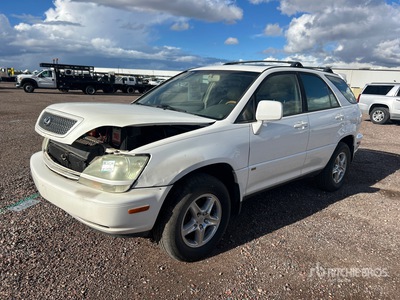 2002 Lexus RX300 4WD سيارة رياضية متعددة الاستخدامات