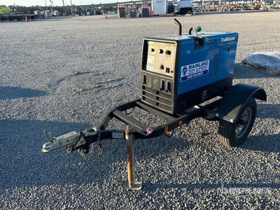 2021 Miller Trailblazer 325 Mobile Multi-Process Motor aangedreven lasser