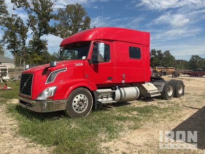 2018 Volvo VNL 6x4 Cabina con cuccetta per trattore stradale