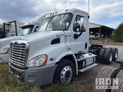 2018 Freightliner Cascadia 113 6x4 トラックトラクター（T/A） (Inoperable)