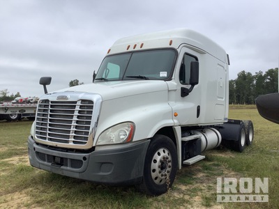 2017 Freightliner Cascadia 125 6x4 Sleeper Truck Tractor