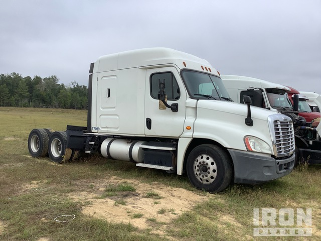 CAMIóN CAMAROTE 2017 FREIGHTLINER