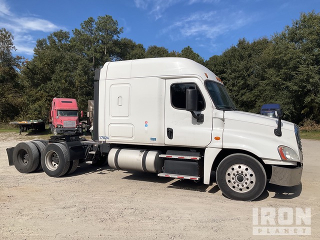 CAMIóN CAMAROTE 2017 FREIGHTLINER