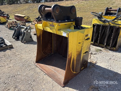 REMU EX140 48 in Sieblöffel für Bagger