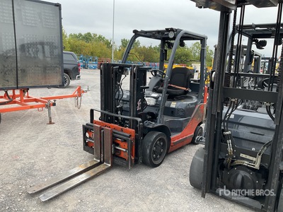 2014 Toyota 8FGCU20 4000 lb Cushion Tire Forklift