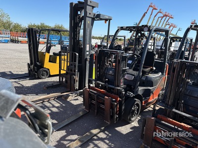 2014 Toyota 8FGCU20 4000 lb Cushion Tire Forklift