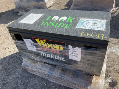 Job Box w/ 25 pc Makita Power Tool Set Różne (Unused)