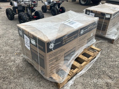 Quantity of (2) Window Air Conditioner w/ Heater & Remote Attrezzatura varia riscaldamento e raffreddamento