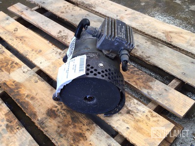 C.E. Niehoff N1225-1 Alternator