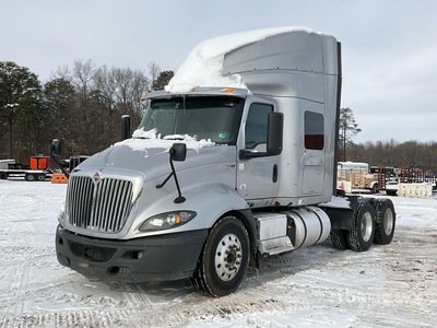 2019 International RH613 6x4 T/A Sleeper Truck Tractor