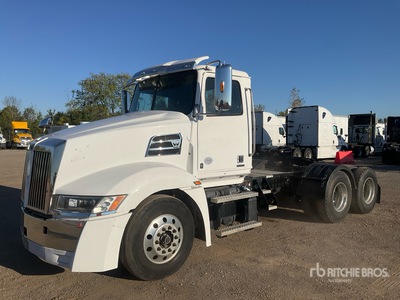 2020 Western Star WE126064S T 6x4 T/A Dagcabine Trekker