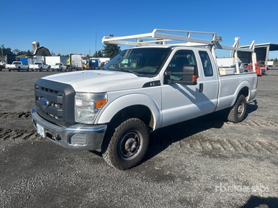 2014 Ford F-250 XL 4x4 Extended Cab Pickup