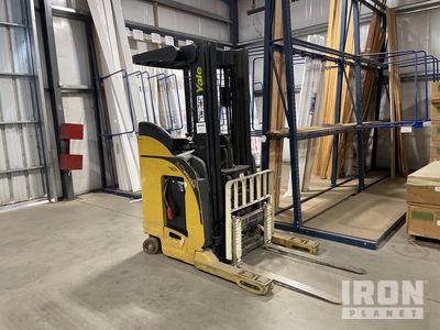 Yale NR040DAN 4000 lb Elektryczny wózek widłowy