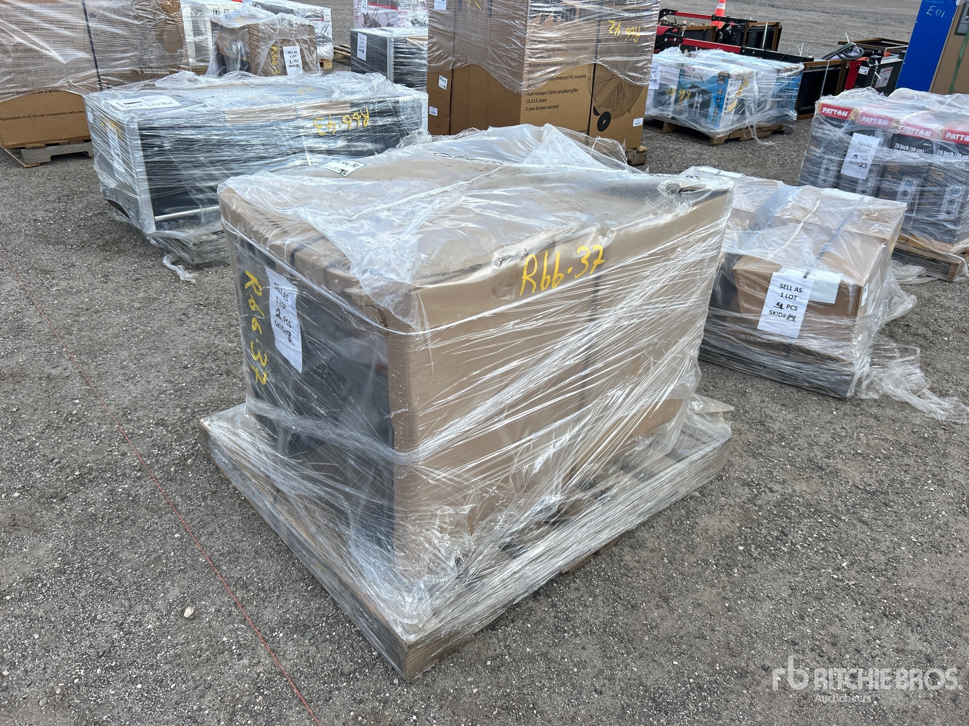 Quantity of (2) Generac 6500 Watt Portable Generator Set