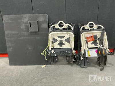 (2) Shockride 105-219000-001 Vehicular Seats & (1) AAR AE12468684 Access Cover