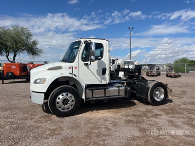 2014 Freightliner M2 106 4x2 Day Cab Truck Tractor