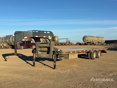 2015 Precision FG30BP-10SP 30 ft T/A Gooseneck Remolque Portamaquinaria