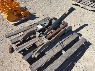 2013 Solesbee 17 in Hydraulic Excavator Thumb