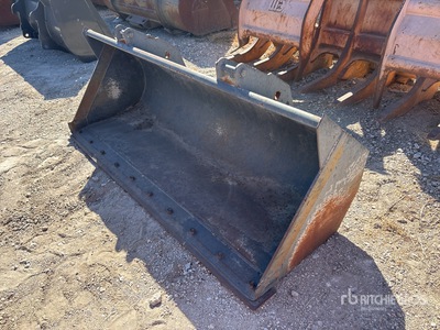 84 in Backhoe Loader Bucket