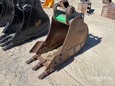 2019 Volvo 24 in Digging Excavator Bucket