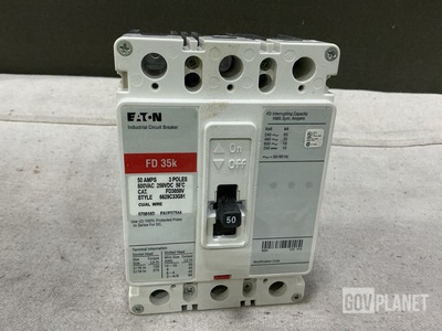 (8) Eaton FD3050V Industrial Circuit Breakers